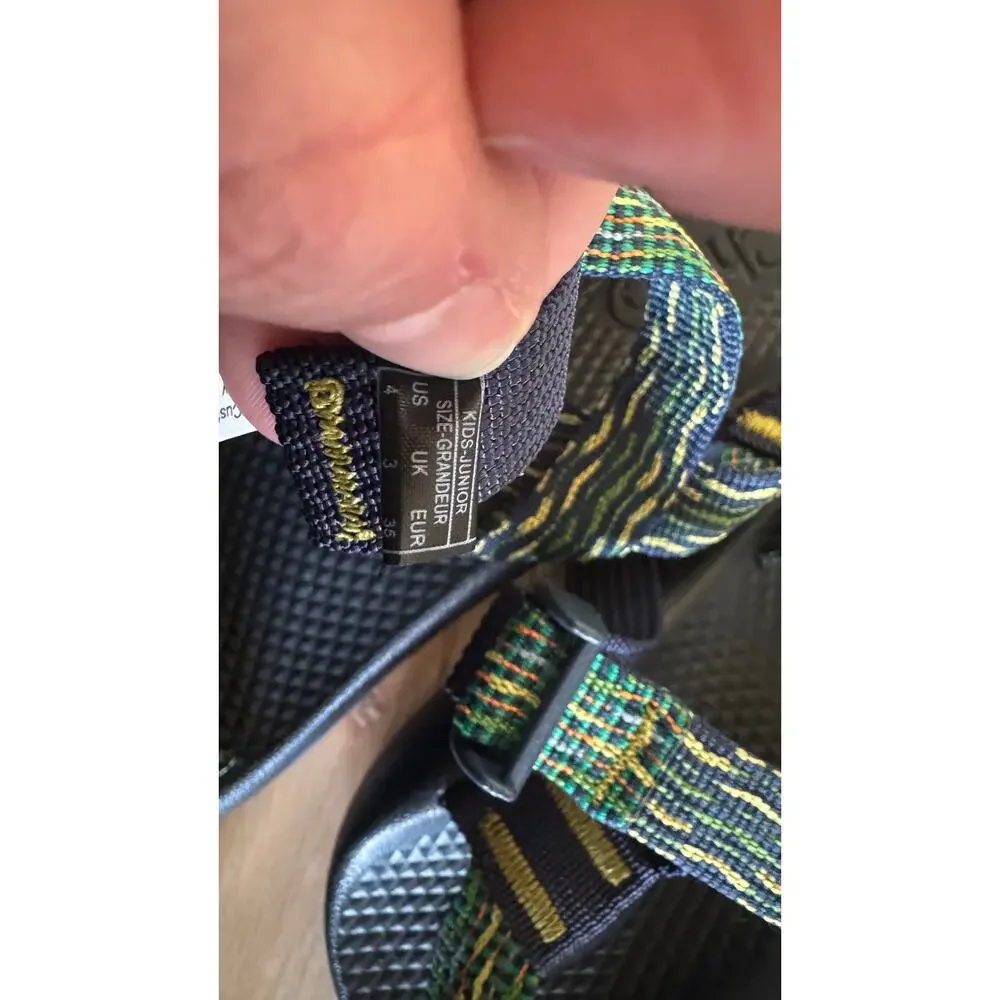 Chacos  Z/1 Classic ecotread water sandals youth size 4